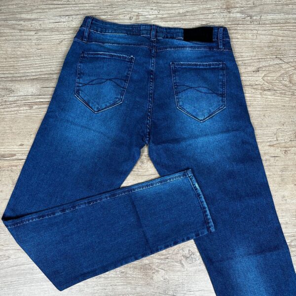 Calça Jeans Lacoste | Estilo Urbano e Conforto Premium - Image 6