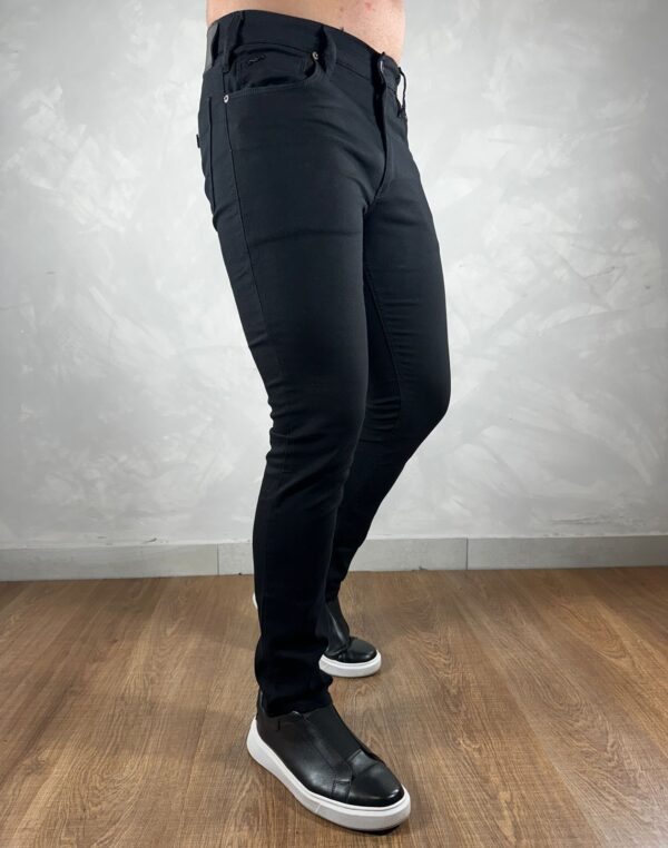 Calça Jeans Masculina Armani DK – Corte Slim, Lavagem Escura  Oferta Exclusiva - Image 2