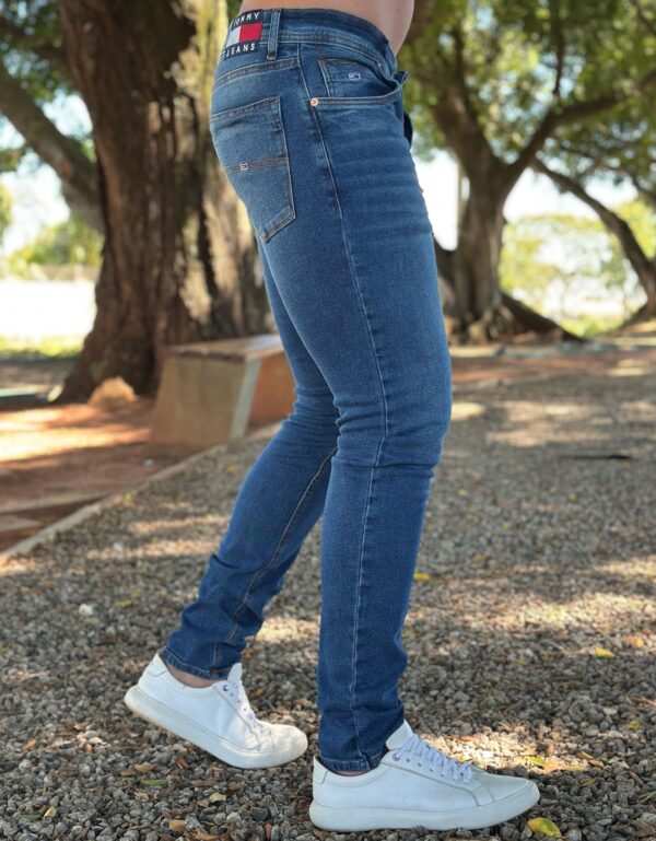 Calça Jeans TH DFC | Estilo Exclusivo e Conforto Premium - Image 3