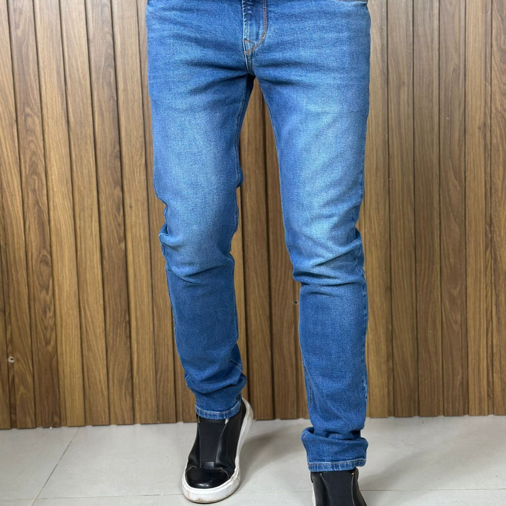 Calça Jeans Diesel DFC | Estilo Agressivo & Atitude Sem Limites!
