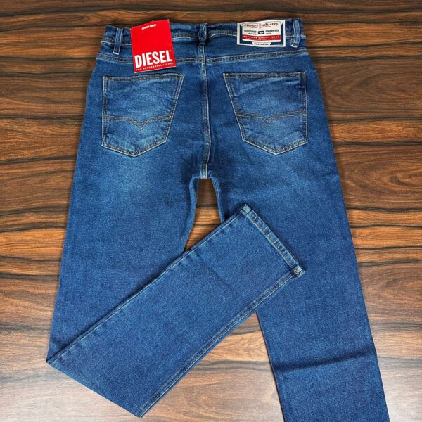 Calça Jeans Diesel DFC | Estilo Agressivo & Atitude Sem Limites! - Image 6