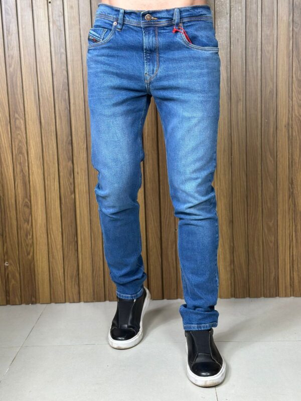 Calça Jeans Diesel DFC | Estilo Agressivo & Atitude Sem Limites! - Image 4