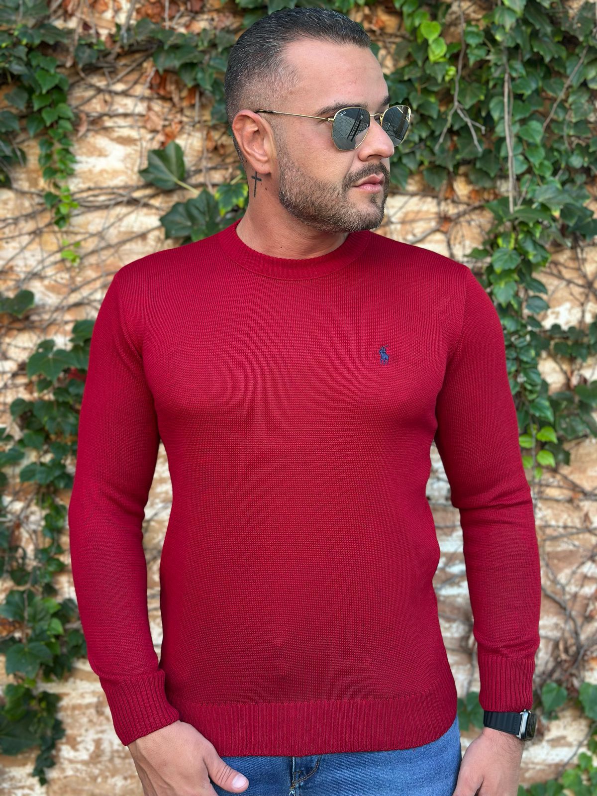 Suéter PRL Vinho – Estilo e Sofisticação em Cada Detalhe